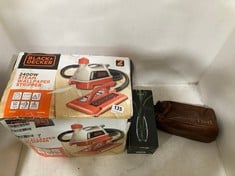 BOX OF ASSORTED ITEMS TO INCLUDE BLACK + DECKER 2400W STEAM WALLPAPER STRIPPER