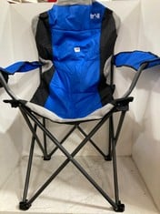 KESTREL HIGH BACK PADDED CAMPING CHAIR IN BLUE TO INCLUDE HAWAII SUN LOUNGER IN THE COLOUR BLUE