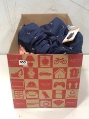 BOX OF ASSORTED ADULTS CLOTHING TO INCLUDE JACHS NEW YORK MEN'S SHORT SLEEVE SHIRT - NAVY SURFER - SIZE XXL