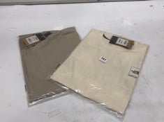 THE NORTH FACE MENS COORDINATE T-SHIRT IN NATURAL SIZE XXL TO INCLUDE THE NORTH FACE MENS NATURAL DYE SLEEVLESS T-SHIRT IN GREY NATURAL SIZE XXL