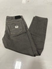 EMPORIO ARMANI MEN'S JEANS IN GREY SIZE 32