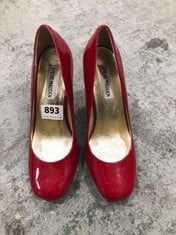 STEVE MADDEN WOMENS MYRA CLASSIC PUMPS IN RED PATENT - SIZE UNKNOWN