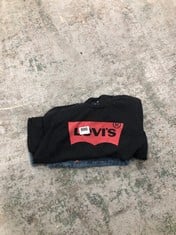 LEVIS BOYS LOGO T-SHIRT IN BLACK / RED SIZE SMALL TO INCLUDE LEVIS 511 SLIM FIT JEANS IN BLUE SIZE 10