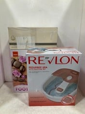 3 X ASSORTED ITEMS TO INCLUDE REVLON PEDIPREP SPA WITH PEDICURE SET