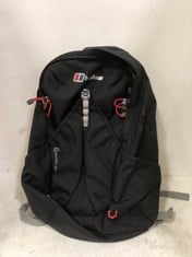 BERGHAUS 24/SEVEN+ 25L BLACK BACKPACK