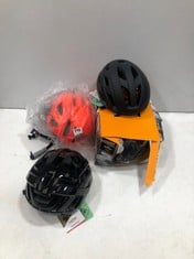 5 X ASSORTED BIKE HELMETS TO INCLUDE TRAIL BIKE HELMET BLACK - SIZE L