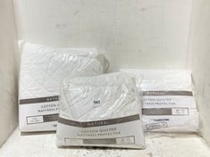 3 X ASSORTED JOHN LEWIS BEDDING TO INCLUDE NATURAL COTTON QUILTED MATTRESS PROTECTOR KING SIZE