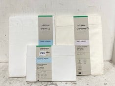 3 X ASSORTED JOHN LEWIS BEDDING TO INCLUDE CRISP & FRESH LUXURY EGYPTIAN COTTON KING SIZE DUVET COVER WHITE