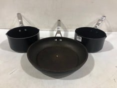 3 X ASSORTED PANS / SAUCEPANS TO INCLUDE GREENPAN SMALL SAUCEPAN - BLACK