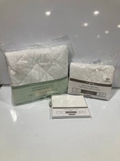 3 X JOHN LEWIS BEDDING ITEMS TO INCLUDE JOHN LEWIS NATURAL COTTON QUILTED MATTRESS PROTECTOR IN SINGLE