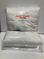 2 X JOHN LEWIS EASY CARE MICRO FRESH DUVET AND PILLOW SET