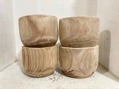 4 X STONE THE CROWS MEDIUM PLANTER - HEIGHT 20CMS - TOTAL RRP £220