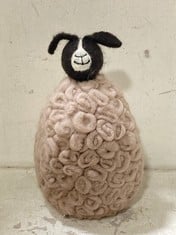 16 X STONE THE CROWS LARGE UPRIGHT JACOB SHEEP - TOTAL RRP £256