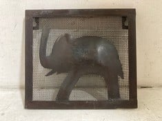 16 X STONE THE CROWS SMALL WALL DECORATION ELEPHANT - WIDTH 20CM - TOTAL RRP £435