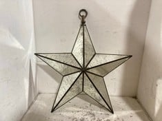 2 X STONE THE CROWS LARGE GLASS STAR LIGHTS (BROKEN GLASS) - HEIGHT 70 CMS - TOTAL RRP £350