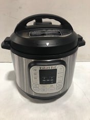 INSTANT POT DUO MULTI-USE PRESSURE COOKER 5.7L