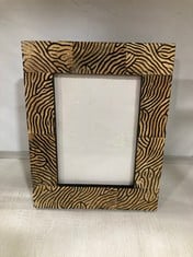 18 X STONE THE CROWS LARGE PHOTO FRAME - ZEBRA-HEIGHT 24 CM - TOTAL RRP £360