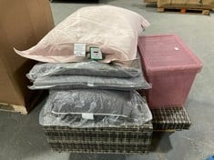 PALLET OF ASSORTED PARTS TO INCLUDE MIXED GREY RATTAN SOFA (PART) (ZONE 1) (KERBSIDE PALLET DELIVERY)