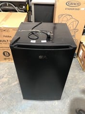 SIA UNDER COUNTER LARDER FRIDGE IN BLACK - RRP £140 (ZONE 1)