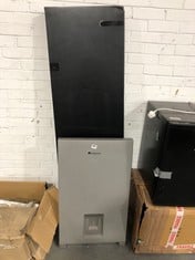 HOTPOINT FREESTANDING FRIDGE FREEZER WITH WATER DISPENSER IN STAINLESS STEEL (TOP DOOR ONLY) TO INCLUDE TALL FRIDGE DOOR IN BLACK (ZONE 4)