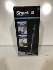 SHARK WANDVAC SYSTEM ULTRA LIGHTWEIGHT 2-IN-1 CORDLESS CLEANER RRP- £199.99