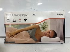 TEMPUR ORIGINAL PILLOW QUEEN MEDIUM RRP- £99