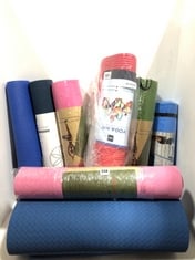 8 X ASSORTED YOGA MATS TO INCLUDE WATERPROOF EVA YOGA AND CAMPING MAT BLUE 180X50X0.6CM