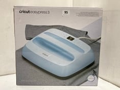 CRICUT EASYPRESS 3 HEAT PRESS RRP- £179