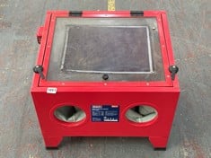 SEALEY SHOT BLASTING CABINET WITH GUN SB951 640 x 490 x 490MM-RRP £245