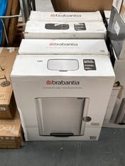 2 X 60L BRABANTIA BINS TO INCLUDE BRABANTIA BO PEDAL BIN WITH 1 INNER BUCKET - RRP £139