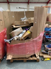 PALLET OF ASSORTED ITEMS TO INCLUDE ALLEN BIKE FRAME ADAPTOR (KERBSIDE PALLET DELIVERY)