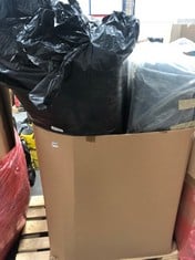 PALLET OF ASSORTED BEDDING ITEMS TO INCLUDE MEMORY FOAM MATTRESS (KERBSIDE PALLET DELIVERY)