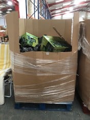 PALLET OF ASSORTED ITEMS TO INCLUDE 25M GARDEN HOSE AND REEL SET (KERBSIDE PALLET DELIVERY)