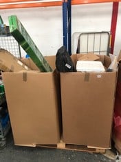 PALLET OF ASSORTED ITEMS TO INCLUDE STARLYF TELESCOPIC HYDRO CLEANER EXTENDABLE WATER BRUSH 7M (KERBSIDE PALLET DELIVERY)