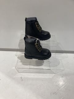 3 X JOHN LEWIS COCO BOOT BLACK CHILDREN SIZE 4 TOTAL RRP £102