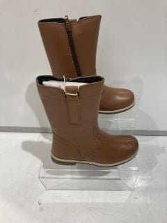 2 X JOHN LEWIS ISOBEL 2 BOOTS SIZE 31 TAN