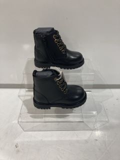 2 X JOHN LEWIS COCO BOOT BLACK CHILDREN SIZE 5