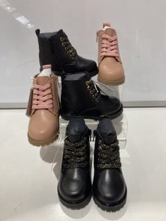 3 X JOHN LEWIS COCO BOOT PINK CHILDREN SIZE 5 AND JOHN LEWIS COCO BOOT BLACK CHILDREN SIZE 5 TOTAL RRP £102