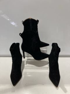 2 X JOHN LEWIS AND/OR OCTAVIO BOOTS BLACK SIZES EUR 38 EUR 39 TOTAL RRP £190