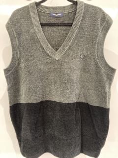 FRED PERRY BLACK KNIT TANK JUMPER FIELD GREEN LARGE RRP £36