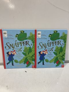 QTY OF JOHN LEWIS SNAPPER THE PERFECT CHRISTMAS TREE BOOKS