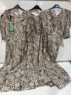 QTY OF ASSORTED CLOTHING ITEMS TO INCLUDE NOBODYS CHILD PET LUNA DRESS ANIMAL PRINT SIZE 12