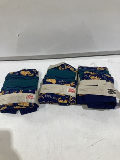 QTY OF ASSORTED JOHN LEWIS ITEMS TO INCLUDE 3 PACK RAINDROPS TRUNKS COTTON RICH MULTI SIZE 7 YEARS