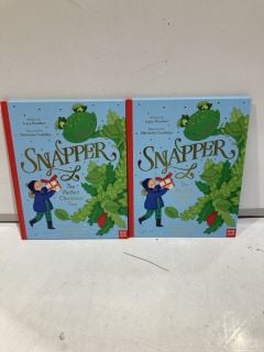 15 X SNAPPER THE PERFECT CHRISTMAS TREE BOOK TOTAL RRP £150