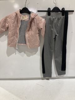 QTY OF ASSORTED FOOTWEAR/CLOTHING INCLUDING RIVER ISLAND TRAINERS BLACK/GOLD EUR 24 AND M&S PURPLE SHORTS AGE 12-18 MONTHS