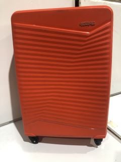 AMERICAN TOURISTER TRAVELING SUITCASE RRP £150