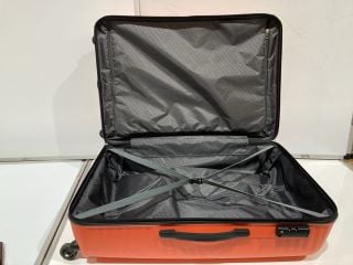 AMERICAN TOURISTER TRAVELING SUITCASE RRP £150