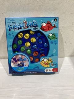 BOX OF ASSORTED ITEMS TO INCLUDE THE FISHING GAME