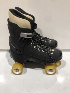 QTY OF KIDS INLINE SKATE SHOES RRP £150