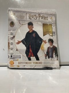 QTY OF ITEMS INCLUDING HARRY POTTER WIZARDING WORLD ROBE